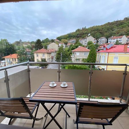 Coziness And Comfort In The Old Town Veliko Tŭrnovo Exterior foto