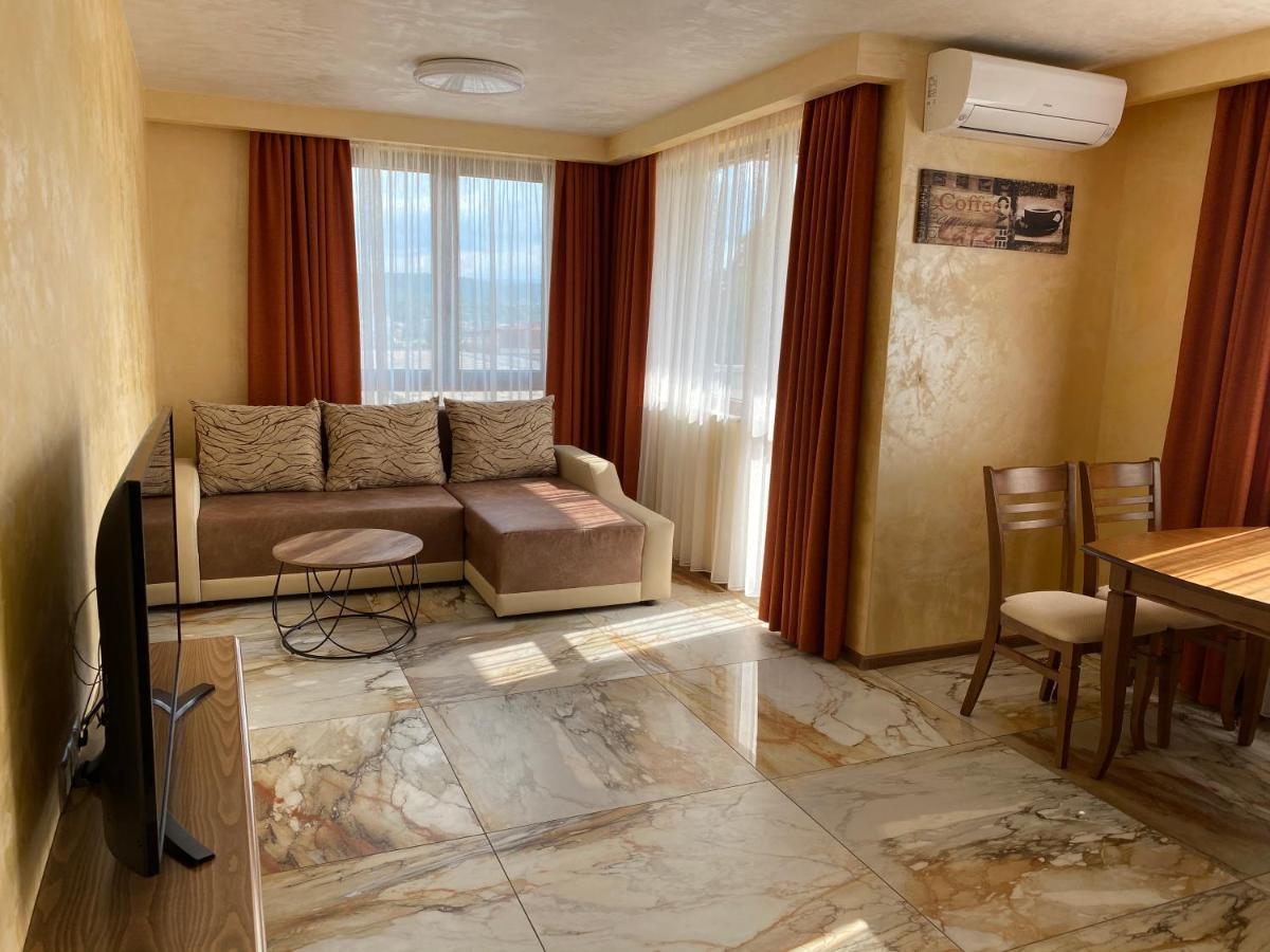 Coziness And Comfort In The Old Town Veliko Tŭrnovo Exterior foto