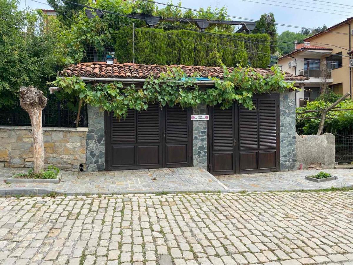 Coziness And Comfort In The Old Town Veliko Tŭrnovo Exterior foto